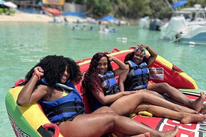 Seven Mile Beach, Blue Hole Mineral Spring, Beach Tubing