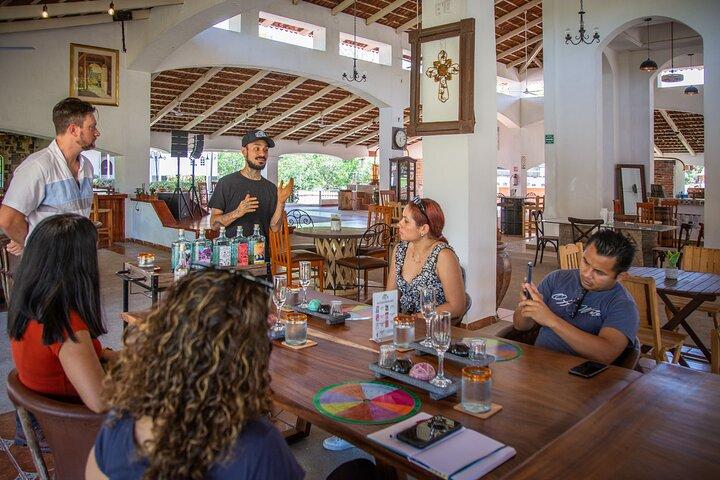 Finca 18 Puerto Vallarta Tequila Tour + Accord chocolat