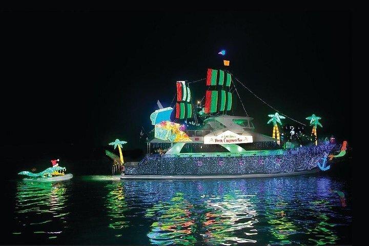 Holiday Lights Cruise door de luxe haven van Newport Beach