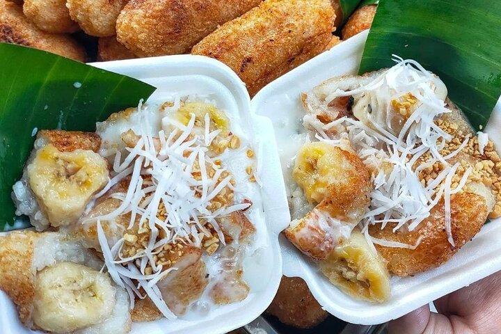 Saigon Authentic Walking Street Food Tour 12+ degustações incluídas