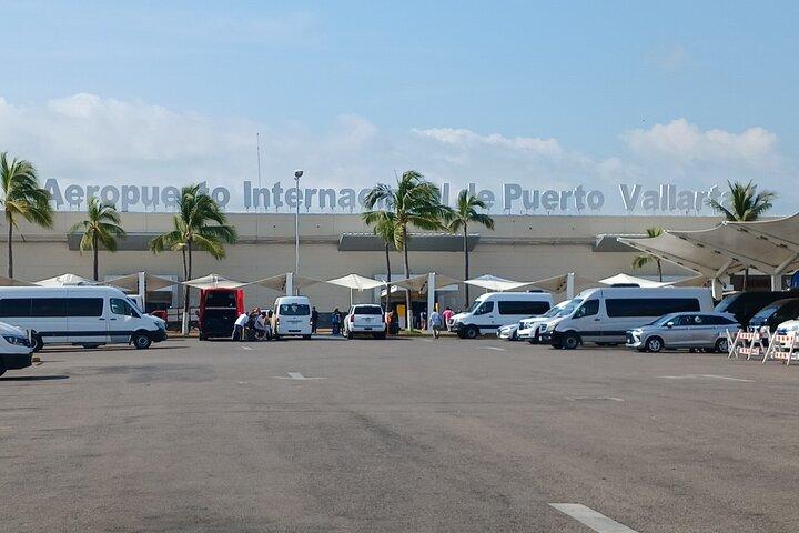 PVR VIP Round Trip Transfers Luchthaven - Mismaloya Area - Luchthaven
