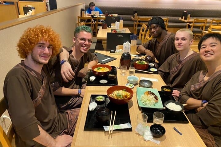 Cultural Private Walking Tour of Shinjuku from Shinjuku