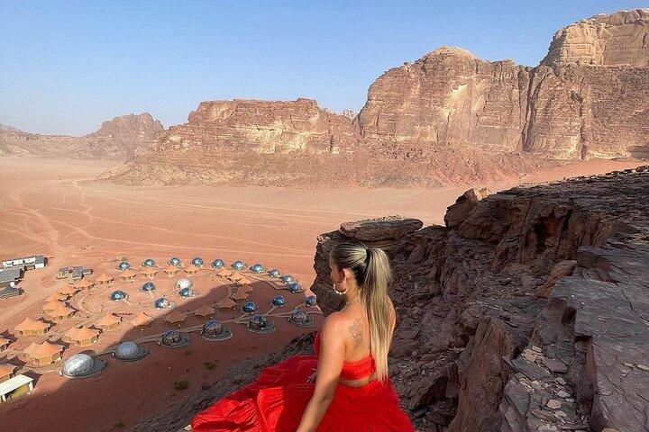 Visita guiada privada de 2 días Wadi Rum Todo Incluido