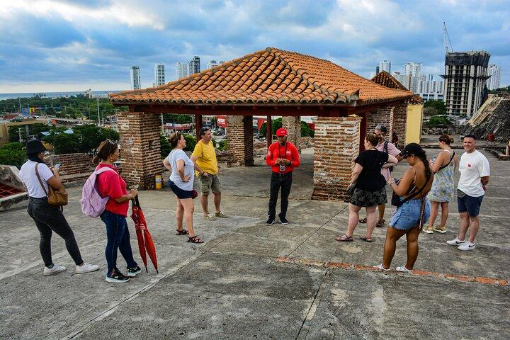 San Felipe Barajas Fortress & Getsemani Shared Tour