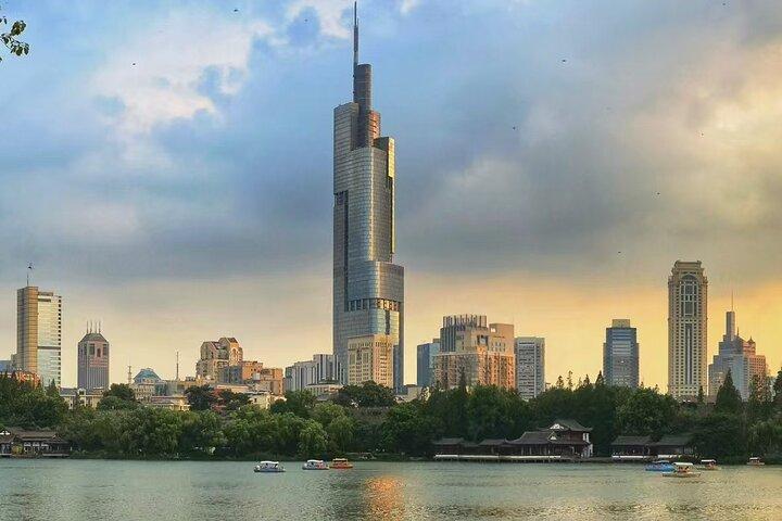 Tour privado de vida local e pontos de interesse em Nanjing