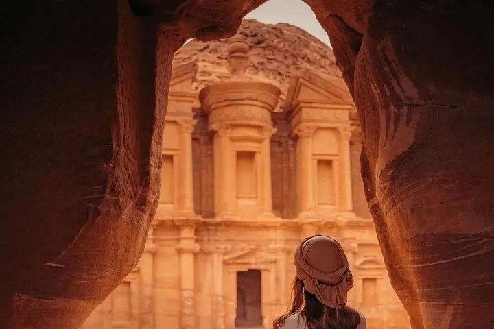Excursão guiada privada de 3 dias Petra Wadi Rum e Aqaba