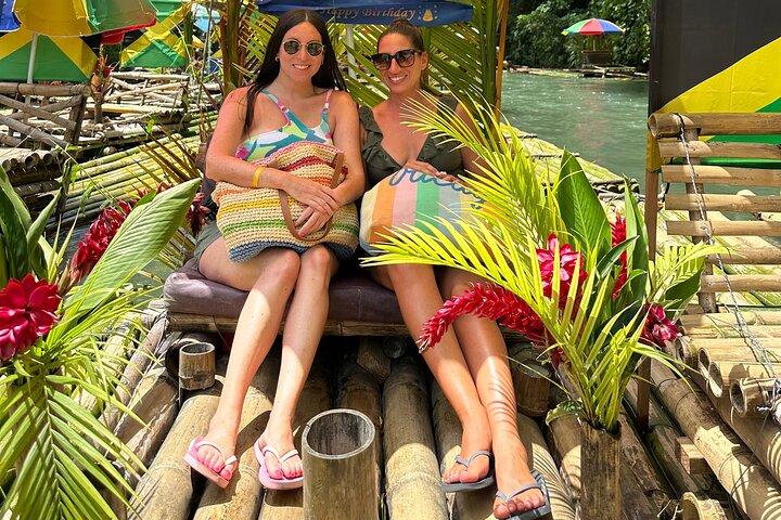 Rafting de bambu, KFC stop e compras de souvenirs com transporte