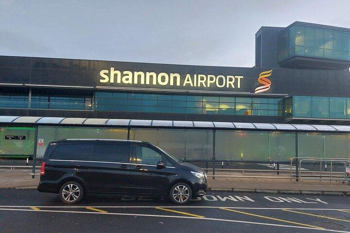 Shannon Airport naar Dublin Airport Premium Car Service