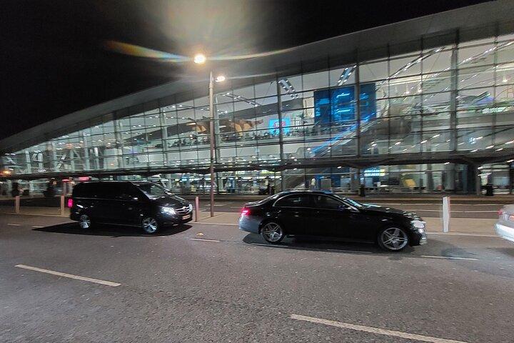Shannon Airport naar Dublin Airport Premium Car Service