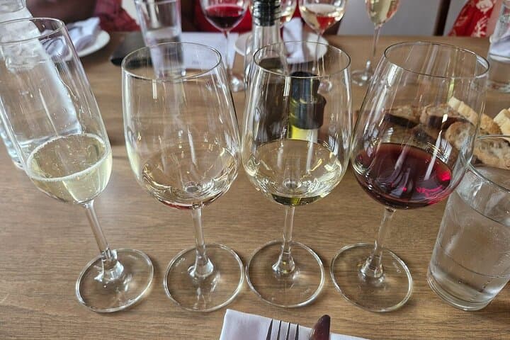 Wine Tasting tour at Stellenbosch & Franschhoek in Private car