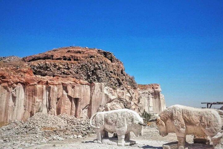 Arequipa: Petroglifi e Pilastri Sillar Route -Ruta del sillar