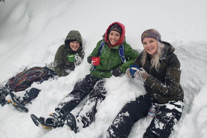 Visita guiada con raquetas de nieve en Bend, Oregón