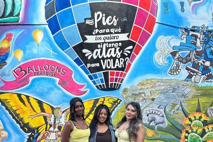 Balloon Flight with Cave Breakfast and CDMX Round Trip