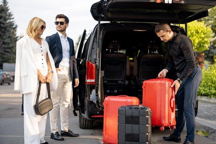Transfer privado de e para YYZ Toronto Pearson Airport