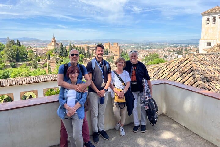 Private Tour in the Alhambra : buy your tickets and book your tour