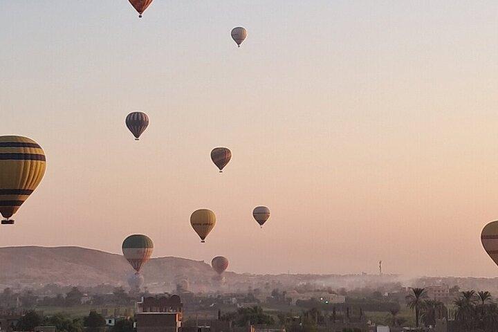 Luxor Sunrise Hot Air Balloon Ride with Hotel Pickup