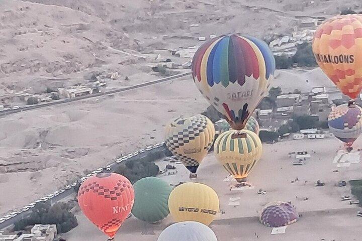 Luxor Sunrise Hot Air Balloon Ride with Hotel Pickup
