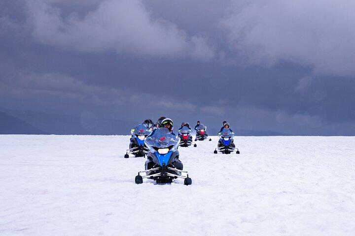Privé Golden Circle-tour en sneeuwscooteravontuur