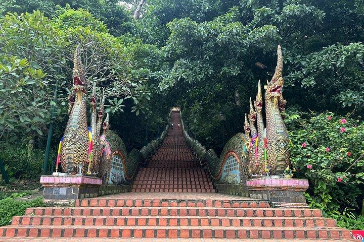 Hotell nära Doi Suthep Temple and Hantcraft Center