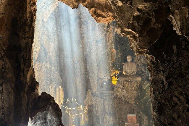 Rejser til My Son Sanctuary og Marble Mountains
