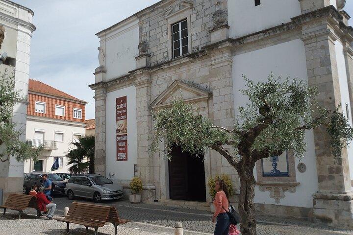 Private Santarem Holy Miracle Church and Fatima Tour from Lisbon