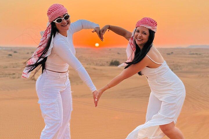 Evening Dubai Desert Safari, Red Sand, Premium camp shows & Diner
