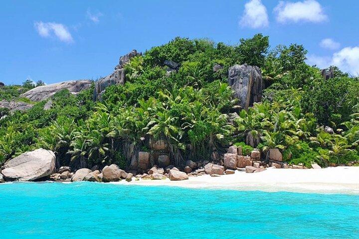 Halbtägige Schnorchel-Schwester, Kokos- und Feliciteninseln ab Praslin