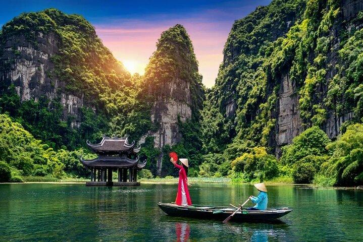 De Hanoi: Excursion de luxe d'une journée à Trang An, Hoa Lu et Mua Cave