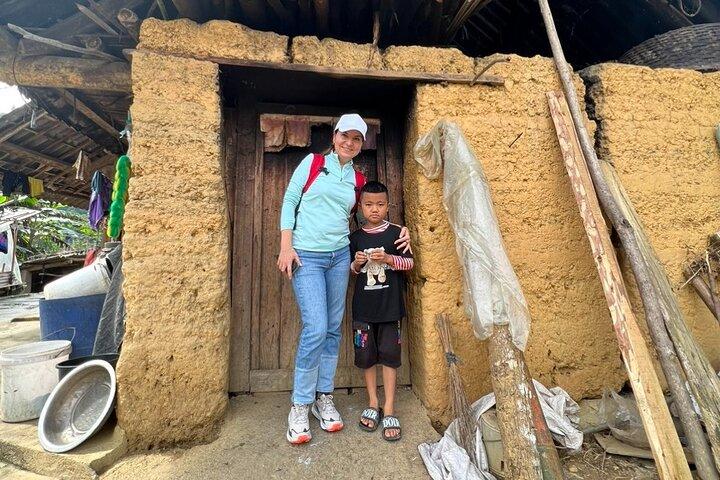 Bắc Hà Sunday Market Tour 2 days and 1 night