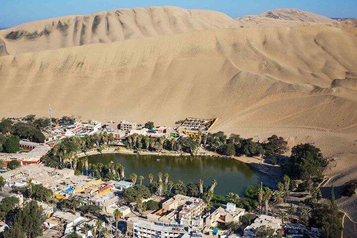 Excursion d'une journée complète à Ica Paracas et Huacachina au départ de Lima