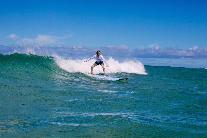 Beginner Surfles bij North Shore Haleiwa, Oahu