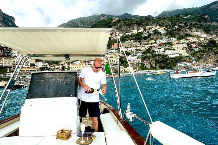Transfer privato in barca da Salerno ad Amalfi o Positano