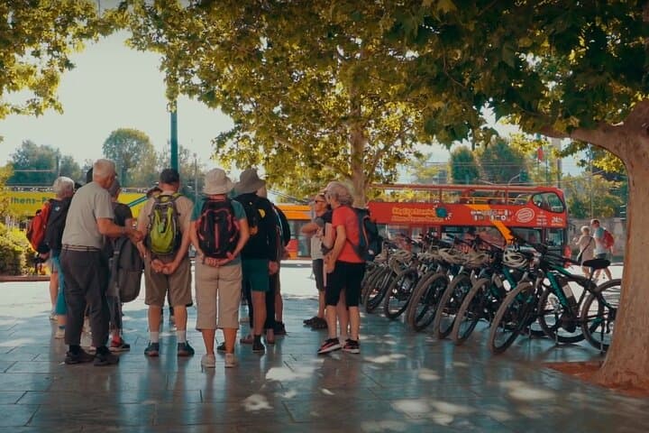 Small-Group Athens Scenic e-Bike Tour