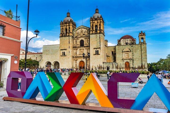 Oaxaca Lufthavn (OAX) Privat transfer til Oaxaca City