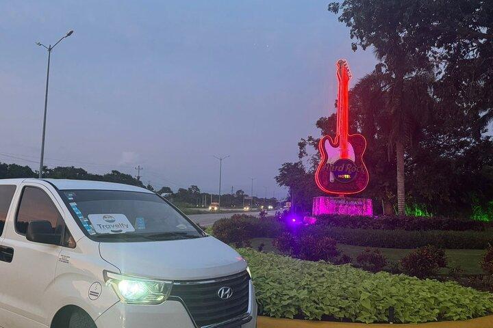 Privat transport fra Cancun Lufthavn til Hard Rock Riviera Maya