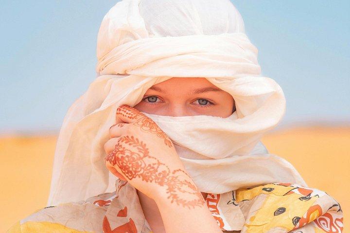 Ouarzazateから: 1泊2日ザゴラ砂漠からマラケシュに戻る