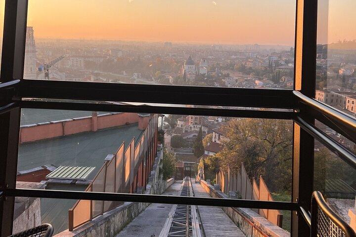 Highlights & Hidden Gems of Verona at Sunset com cabo