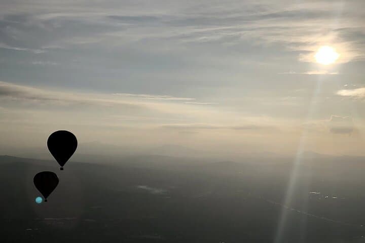 Private Tour: Teotihuacan Pyramids and Hot Air Balloon Excursion