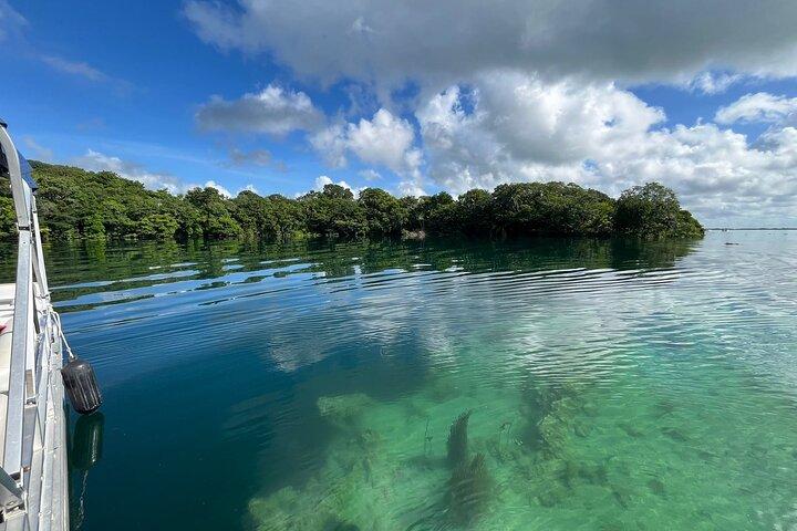 Bacalar Seven Colors Lagoon Bootstour