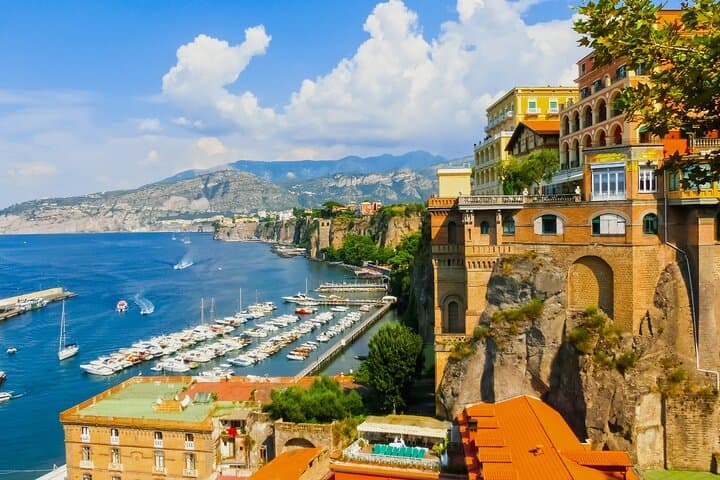 Pompeii & Sorrento Full-Day Tour from Naples+Skip-the-Line+Lunch