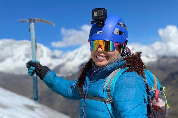 Huaraz: Mateo Peak Climbing - Full Day Hike