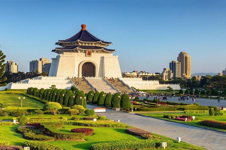 桃園空港(TPE)複数目的地へのプライベート送迎