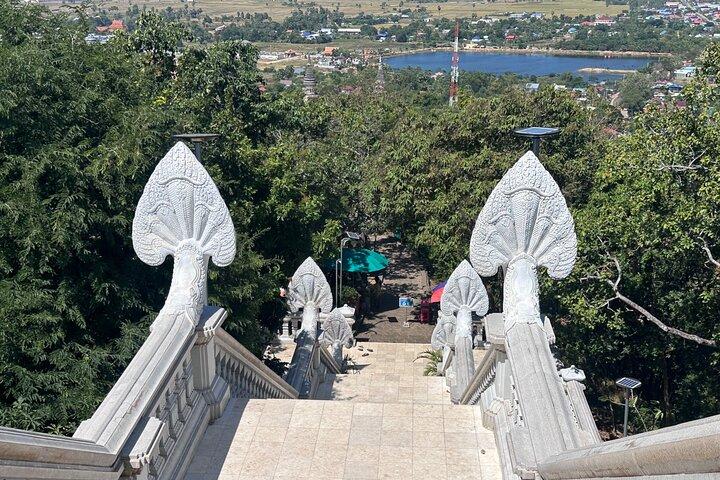 Oudong Mountain historie og pagode tur