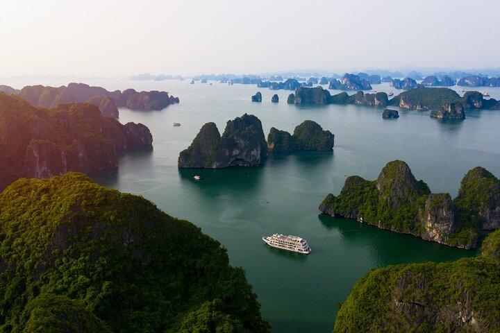 Halong Bay Eleganz : 2 - Tages Hermes Luxus-Kreuzfahrt von Hanoi