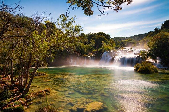 Zadar till Split via Krka Vattenfall (3 timmars stopp ingår)