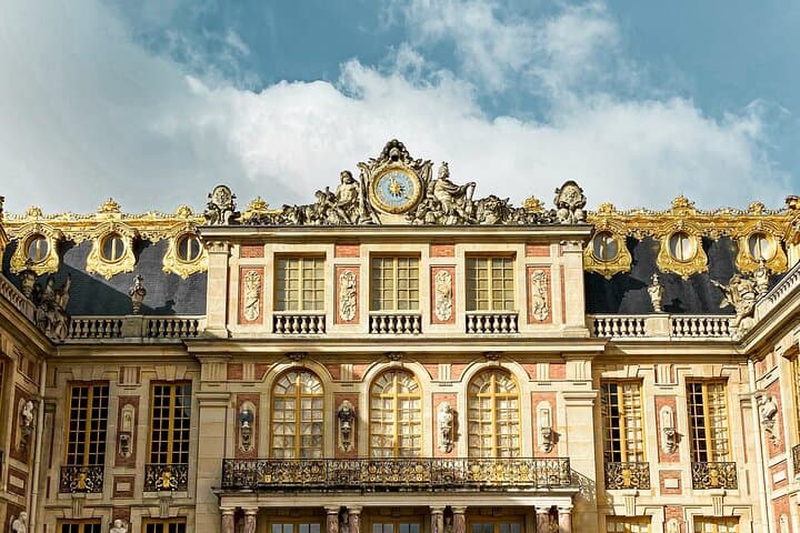 Versailles Palace and Gardens Guided Experience 10-Guests Max