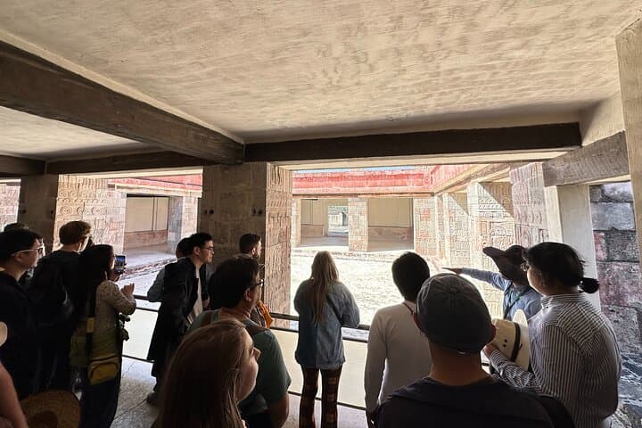 Teotihuacan Tour with Basilica of Guadalupe and Tlatelolco