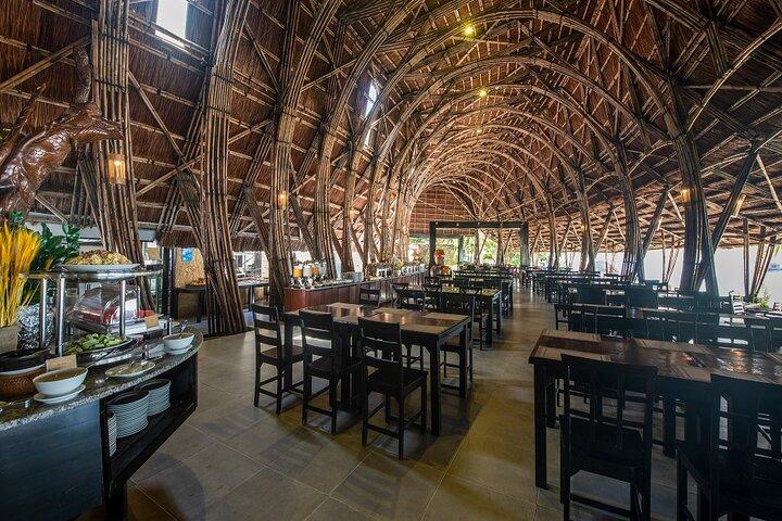 Vietnam: Vinwonders Hon Tam