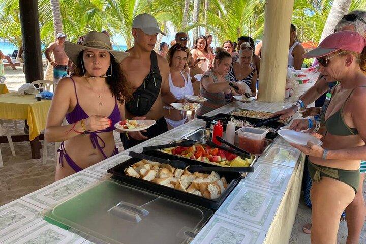 Passeio de buggy até a Ilha Saona em Punta Cana.
