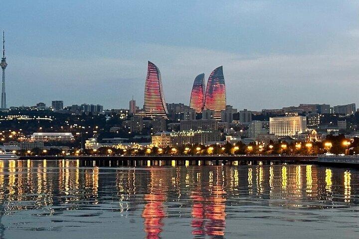 Bakoe Heydar Aliyev Airport (GYD) Privétransfer naar Bakoe City